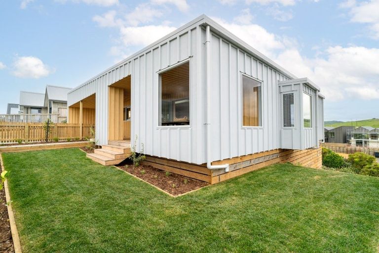 Photo of property in 8 Maataitai Road, Raglan, 3225