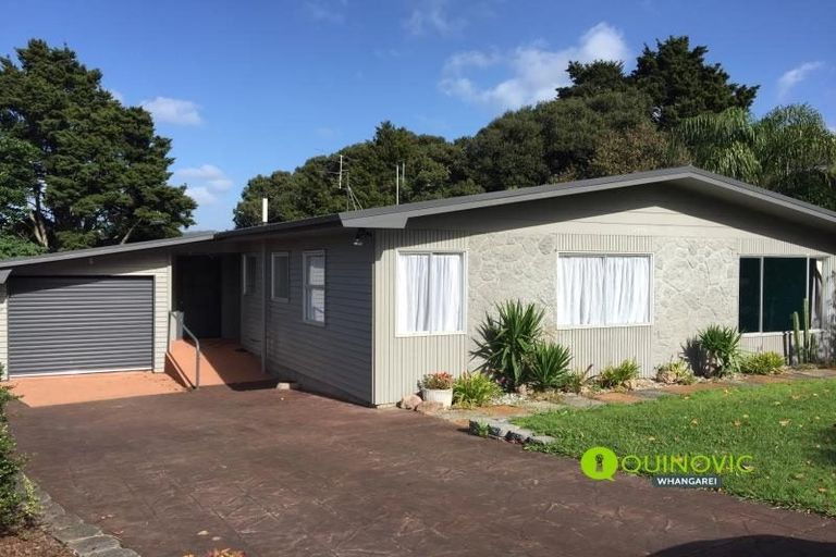 Photo of property in 13 Kotare Crescent, Maunu, Whangarei, 0110