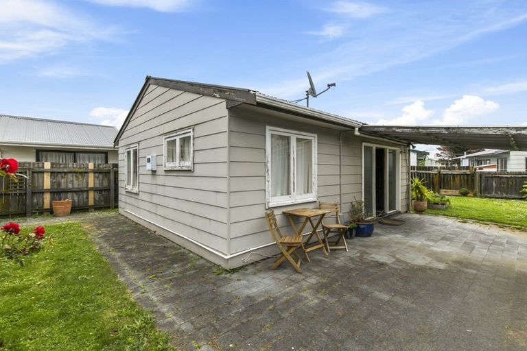 Photo of property in 11 Baldwin Street, Moera, Lower Hutt, 5010
