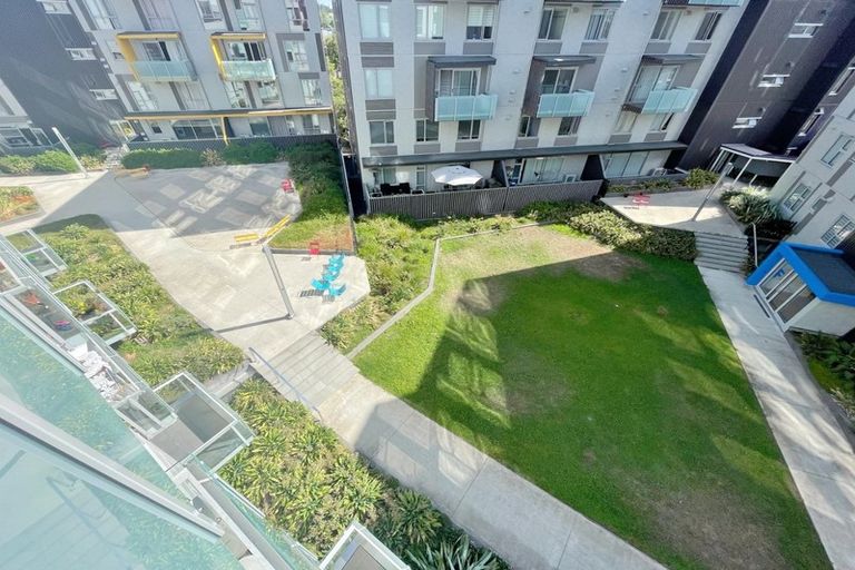 Photo of property in 604/27 Don Mckinnon Drive, Albany, Auckland, 0632