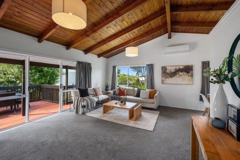 Photo of property in 2/45 Mcdowell Crescent, Hillcrest, Auckland, 0627