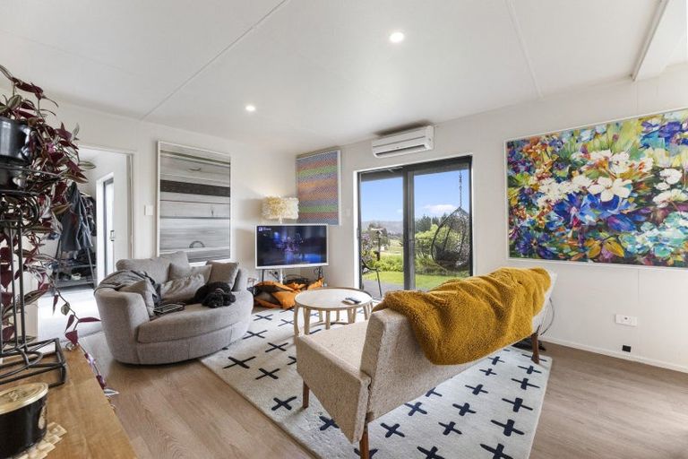 Photo of property in 114 Green Island Bush Road, Blackhead, Dunedin, 9076