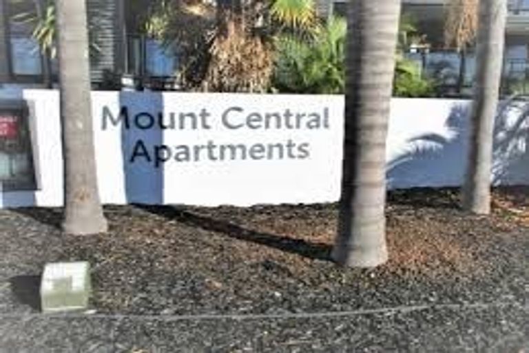 Photo of property in 3-01/424 Maunganui Road, Mount Maunganui, 3116
