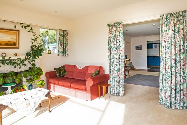 Photo of property in 51 Ribbonwood Road, Geraldine Downs, Geraldine, 7991