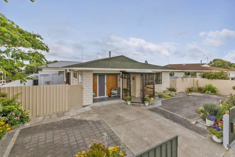 Photo of property in 3a Tui Mill Grove, Feilding, 4702