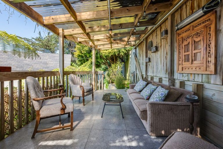 Photo of property in 295 Main Road, Tawa, Wellington, 5028