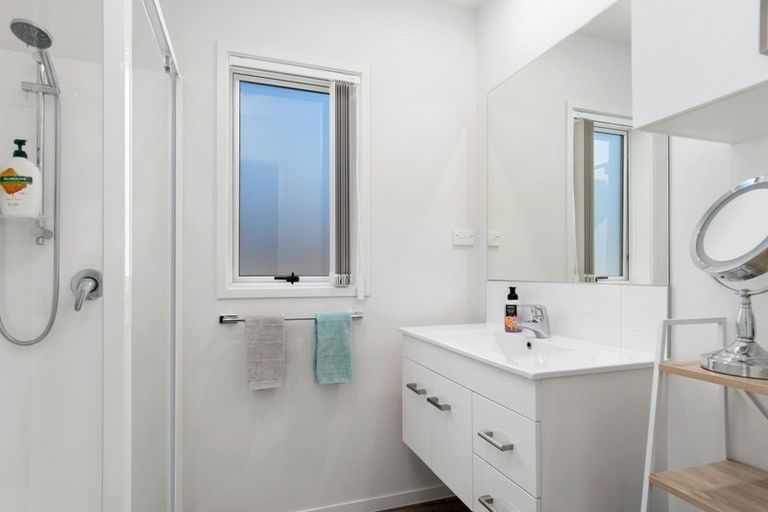 Photo of property in 11 Kamahi Crescent, Papamoa Beach, Papamoa, 3118