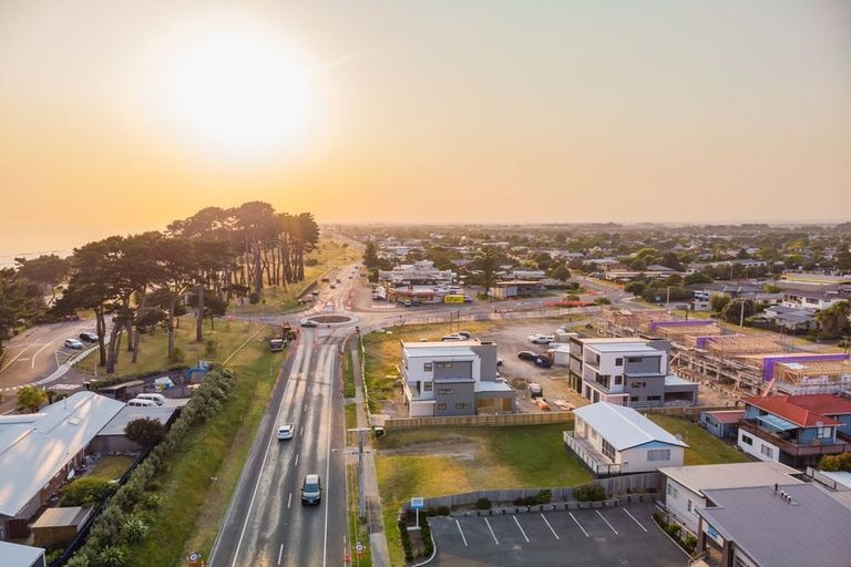 Photo of property in 536d Papamoa Beach Road, Papamoa Beach, 3118