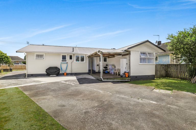 Photo of property in 32 Tyrone Street, Otara, Auckland, 2023