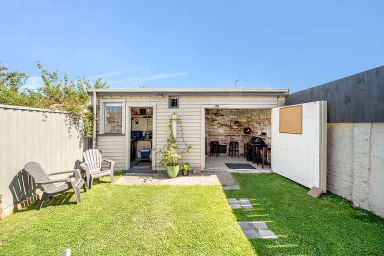 Photo of property in 56 Surrey Street, Caversham, Dunedin, 9012