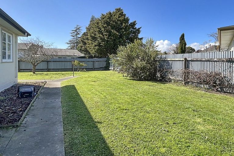 Photo of property in 18 Douglas Street, West End, Palmerston North, 4412
