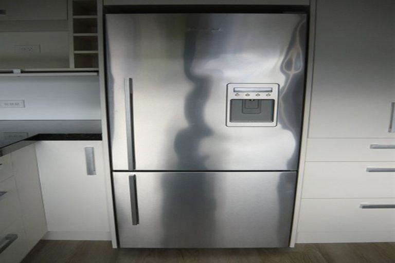 Photo of property in 1/39 Killarney Avenue, Torbay, Auckland, 0630