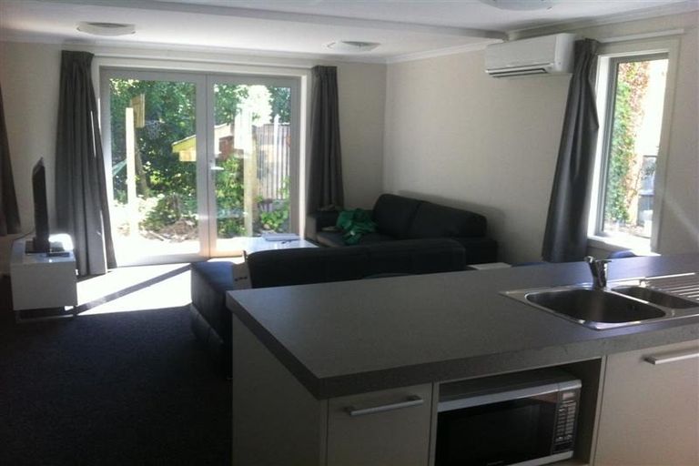 Photo of property in 6b Kyle Street, North Dunedin, Dunedin, 9016