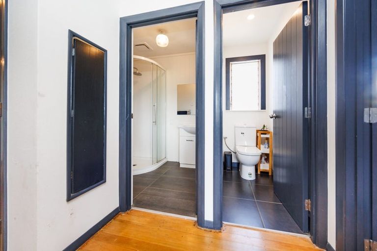 Photo of property in 18 Somerset Crescent, Highbury, Palmerston North, 4412