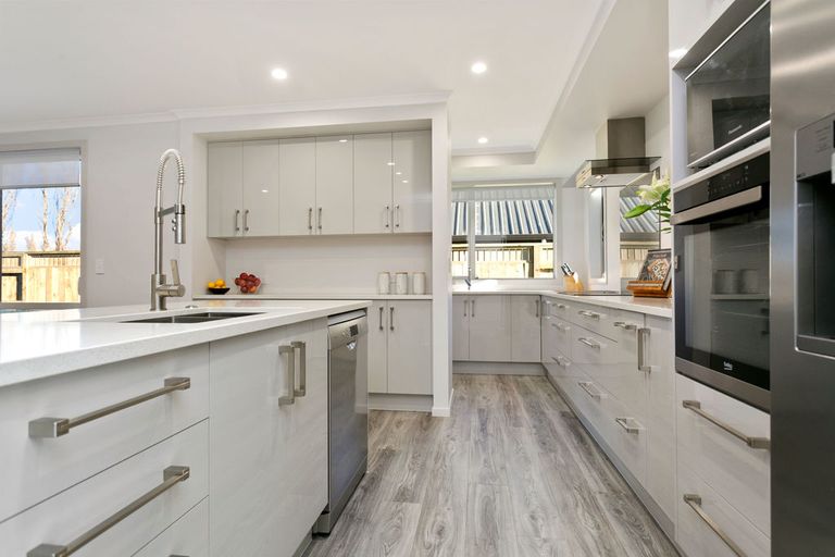 Photo of property in 14 Clifford Close, Leamington, Cambridge, 3432