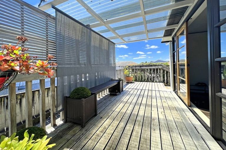 Photo of property in 2 Lincoln Road, Manurewa East, Auckland, 2102