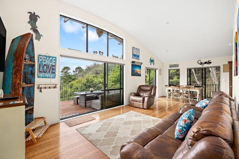 Photo of property in 8a Schoolhouse Bay Road, Kawau Island, 0920