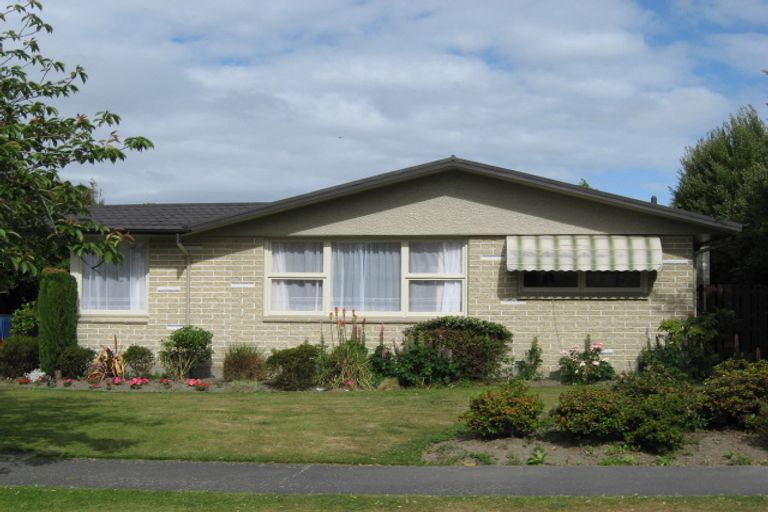 Photo of property in 46 Glenharrow Avenue, Avonhead, Christchurch, 8042