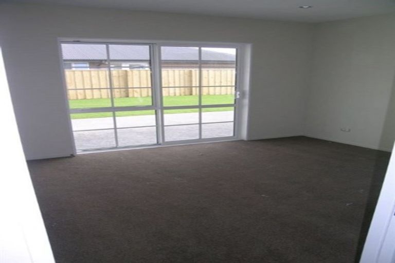Photo of property in 24 Tahuna Street, Pegasus, 7612