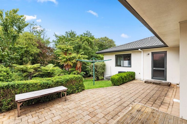 Photo of property in 17 Ridgemount Terrace, Welcome Bay, Tauranga, 3112