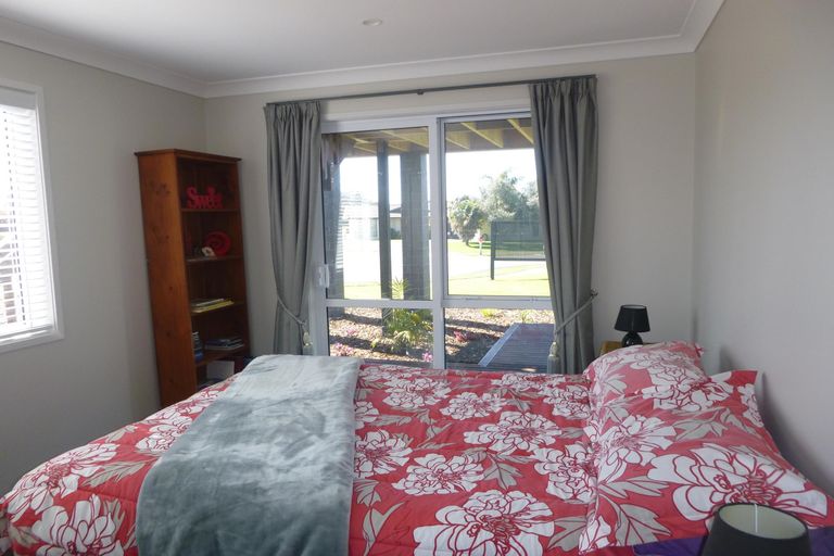 Photo of property in 7 Sea Vista, Athenree, Katikati, 3177
