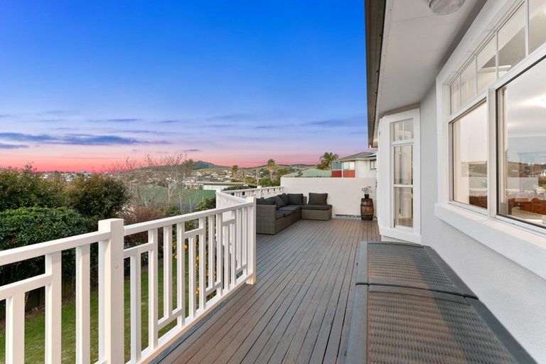 Photo of property in 6 Norfolk Way, Welcome Bay, Tauranga, 3112