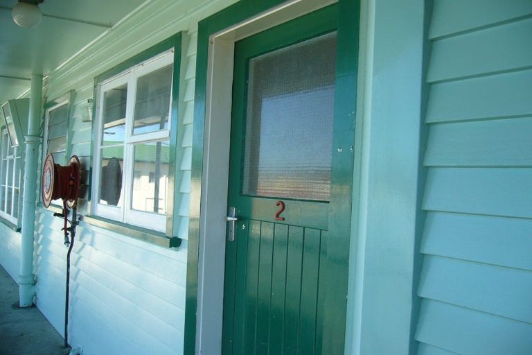 Photo of property in 2/39 Mcparland Street, Ebdentown, Upper Hutt, 5018