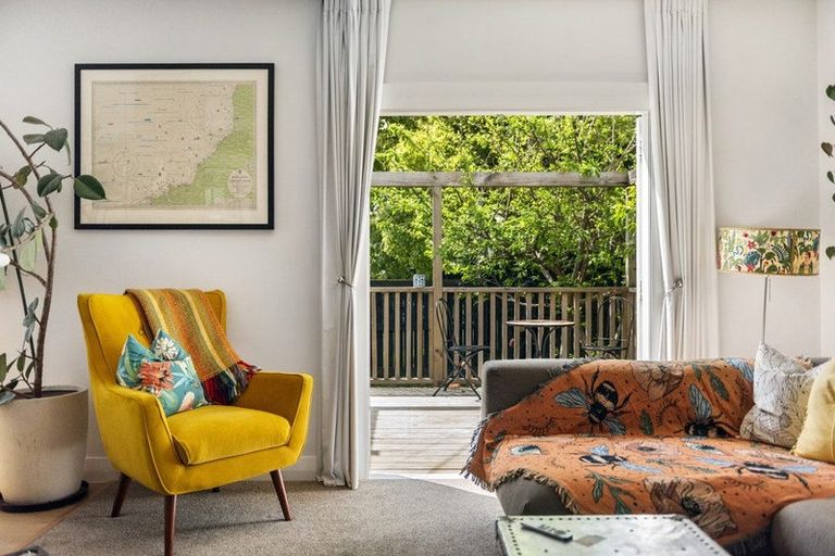 Photo of property in 1/63 Miro Street, New Lynn, Auckland, 0600