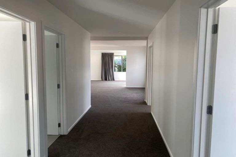 Photo of property in 22b Sainsbury Road, Fernhill, Queenstown, 9300