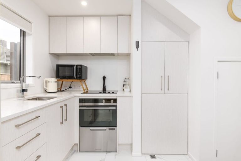 Photo of property in 6/318 Oxford Terrace, Avalon, Lower Hutt, 5011