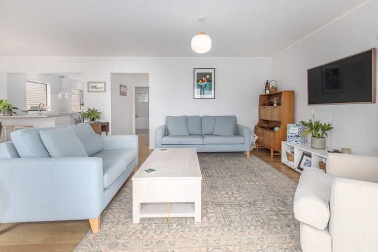 Photo of property in 6a Beach Road, Titahi Bay, Porirua, 5022