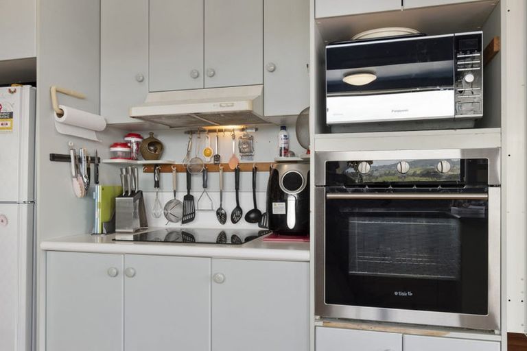 Photo of property in 4 Slade Street, Greerton, Tauranga, 3112