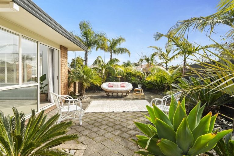 Photo of property in 5 Lotus Avenue, Mount Maunganui, 3116