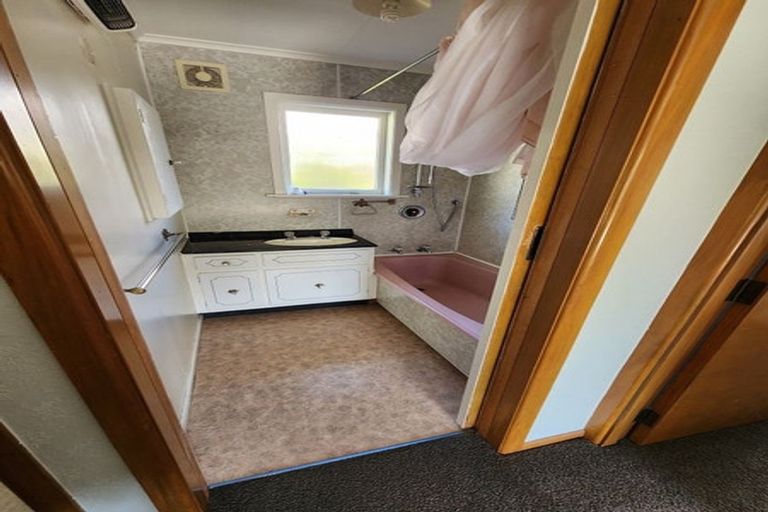 Photo of property in 243 Mill Road, Otaki, 5512