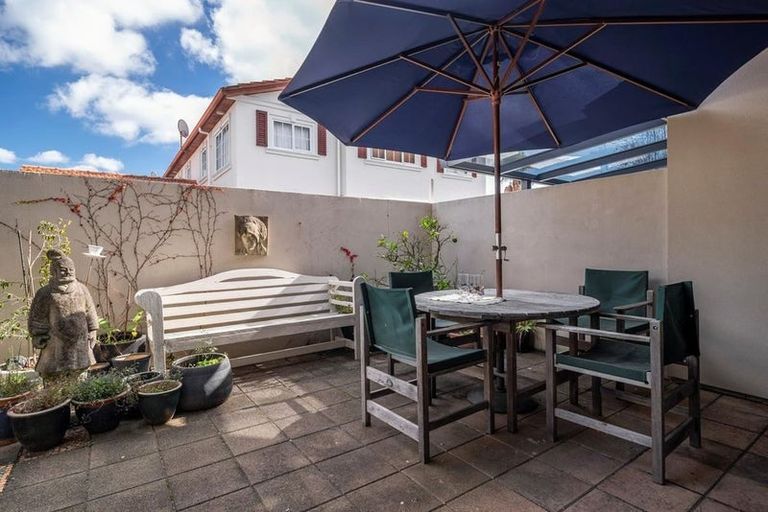 Photo of property in 1328 Pukuatua Street, Rotorua, 3010