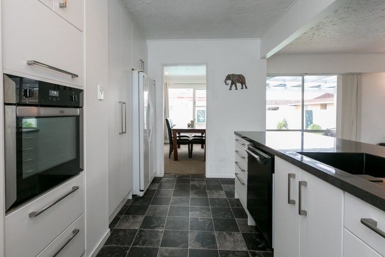 Photo of property in 86a Gloucester Street, Greenmeadows, Napier, 4112