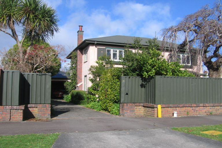 Photo of property in 10 Saint Johns Avenue, Palmerston North, 4414