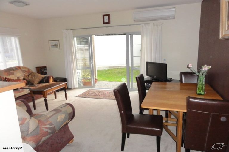 Photo of property in Monterey Apartments, 6/232 Middleton Road, Glenside, Wellington, 6037