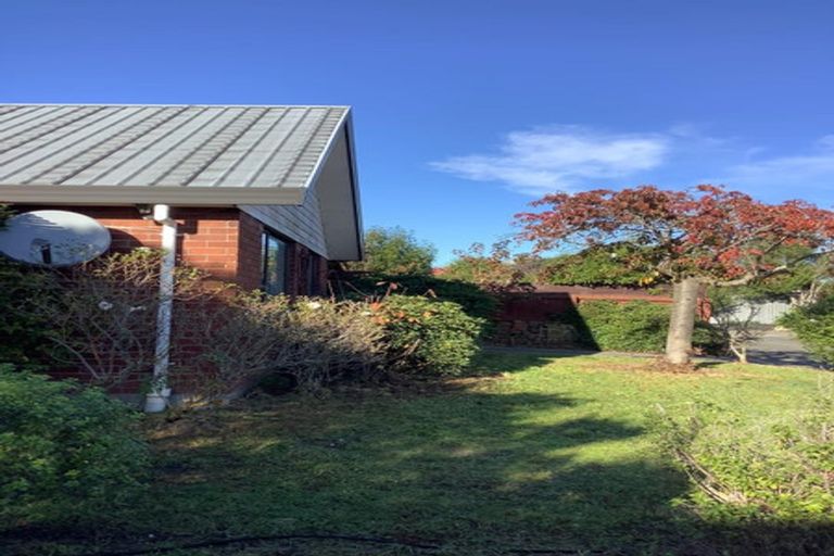 Photo of property in 2 Farm Lane, Parklands, Christchurch, 8083