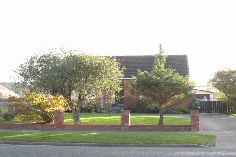 Photo of property in 155 Waddington Drive, Naenae, Lower Hutt, 5011