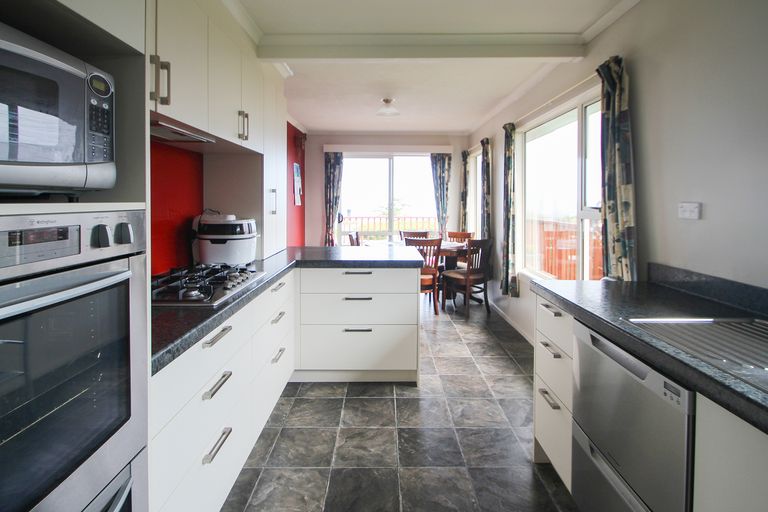 Photo of property in 23 Selwyn Street, South Hill, Oamaru, 9400