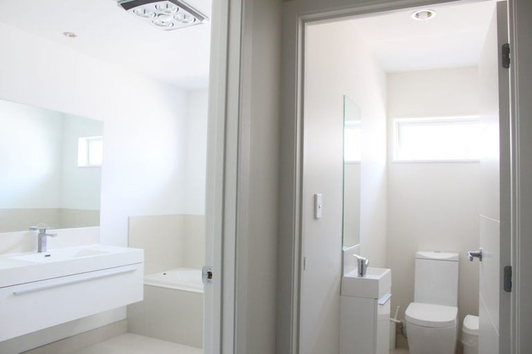 Photo of property in 35 Arranmore Drive, Flat Bush, Auckland, 2019