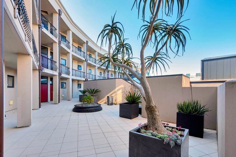 Photo of property in 2i/6 Burgoyne Street, Grey Lynn, Auckland, 1021