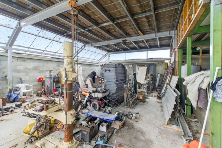 Photo of property in 117 Oakhampton Street, Hornby, Christchurch, 8042