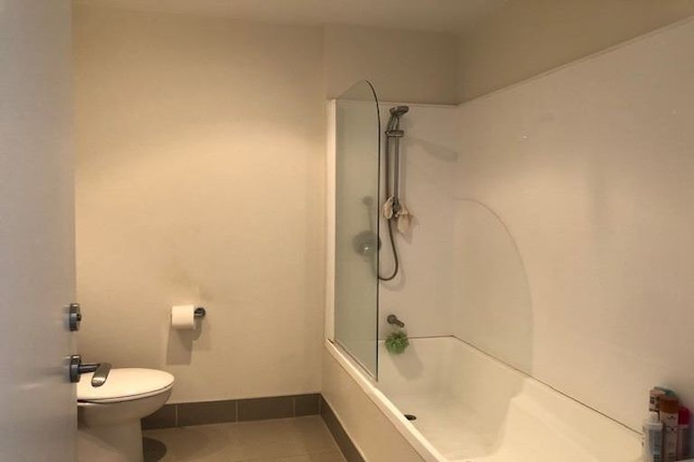 Photo of property in Kate Sheppard Apartments, 6f/42 Molesworth Street, Thorndon, Wellington, 6011