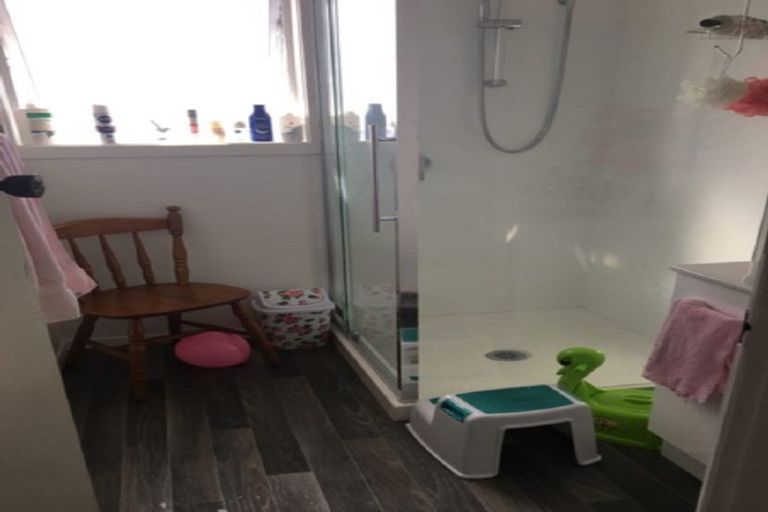 Photo of property in 8 Crescent Court, Melville, Hamilton, 3206