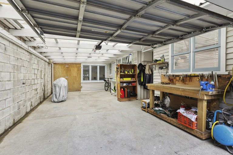 Photo of property in 66 Burgess Road, Johnsonville, Wellington, 6037