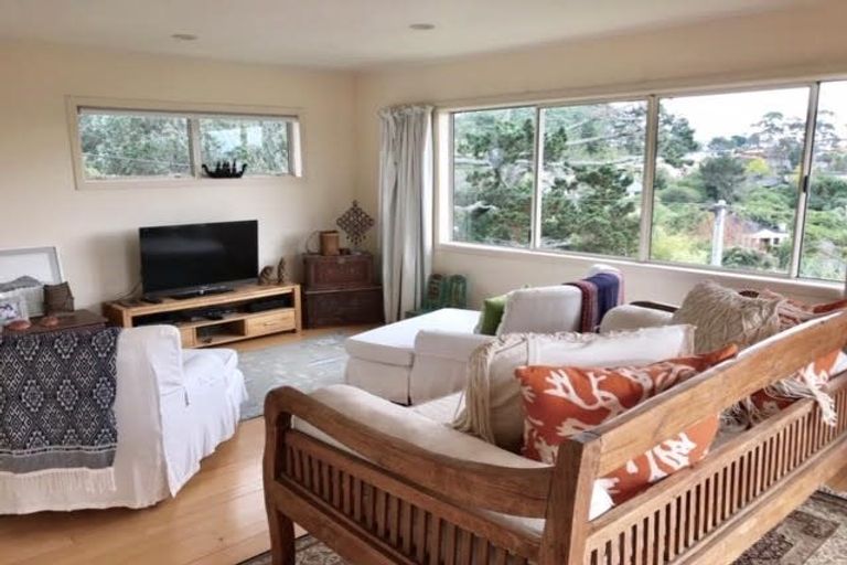 Photo of property in 75 Park Rise, Campbells Bay, Auckland, 0630