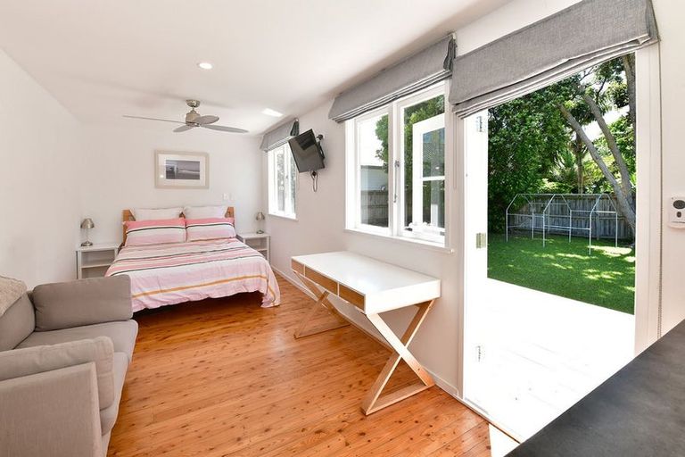 Photo of property in 20 Glamis Avenue, Manly, Whangaparaoa, 0930