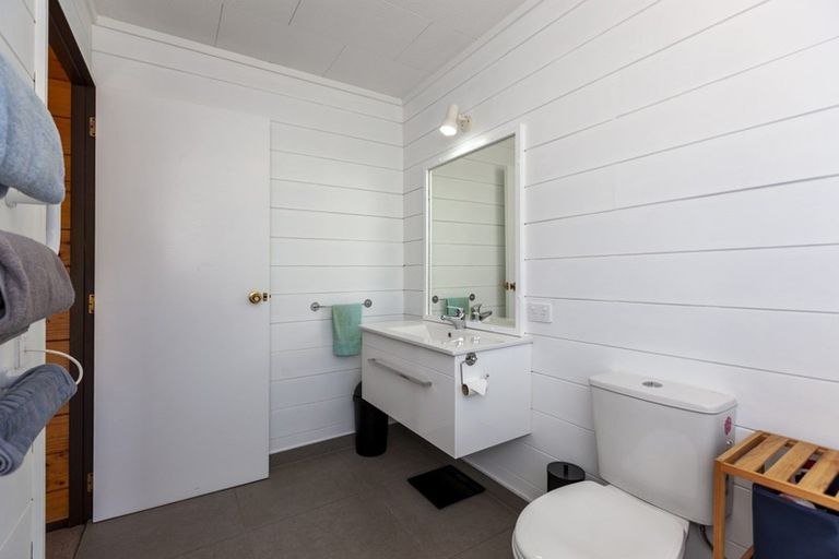 Photo of property in 61a Mazengarb Road, Paraparaumu Beach, Paraparaumu, 5032